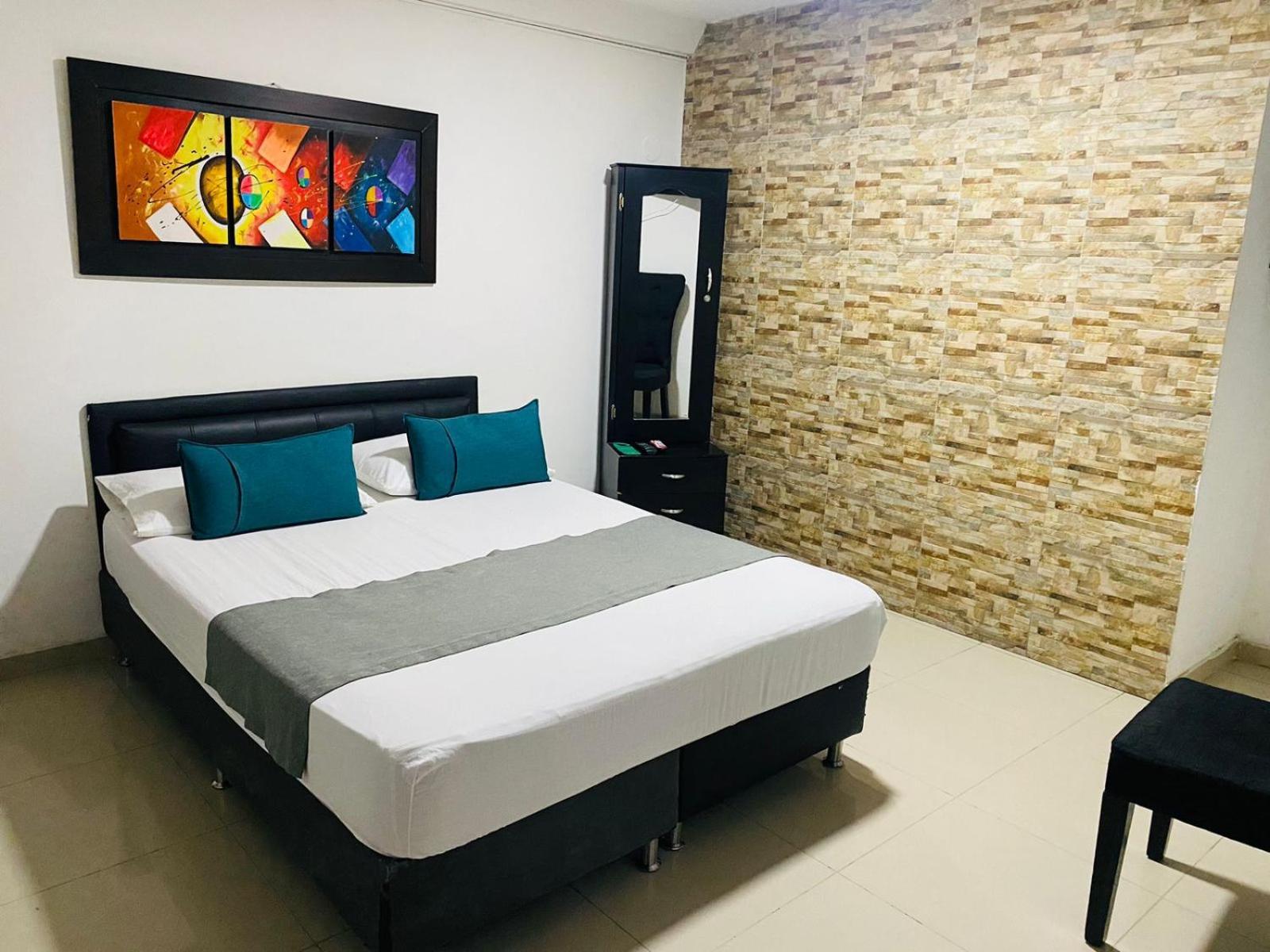 Hotel Tree House Medellín Dış mekan fotoğraf