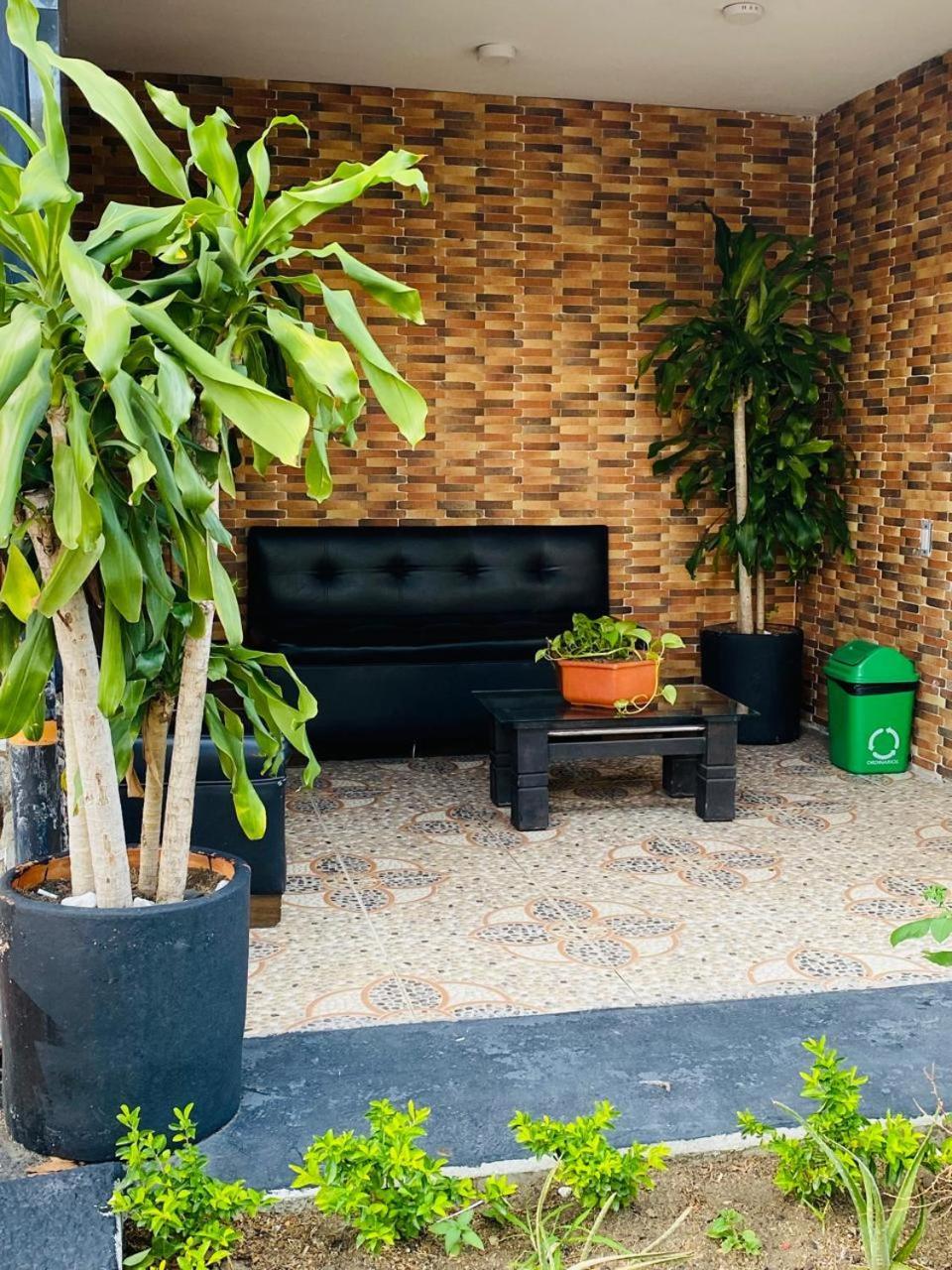 Hotel Tree House Medellín Dış mekan fotoğraf