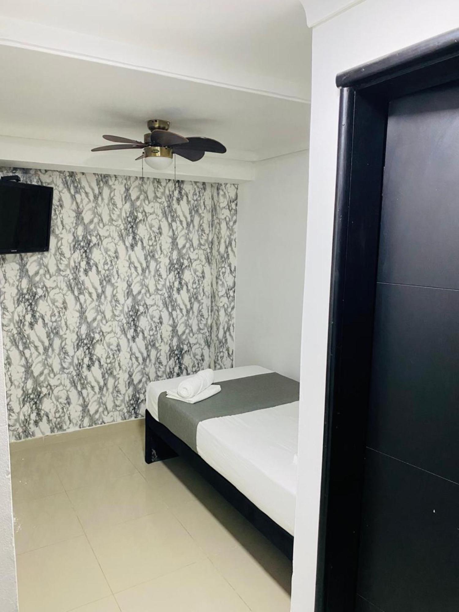 Hotel Tree House Medellín Dış mekan fotoğraf